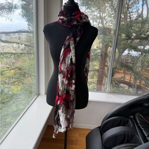 Chic Red and Black Patterned Scarf
